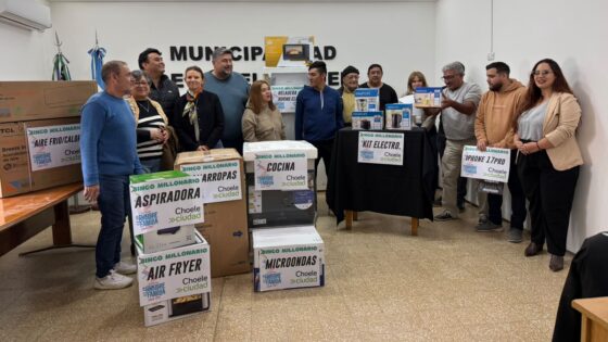 Sorteo del Gran Bingo de la Fiesta Nacional del Folklore y la Familia – Entrega de Premios